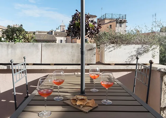 Penthouse With Terrace In The Heart Of Rome
