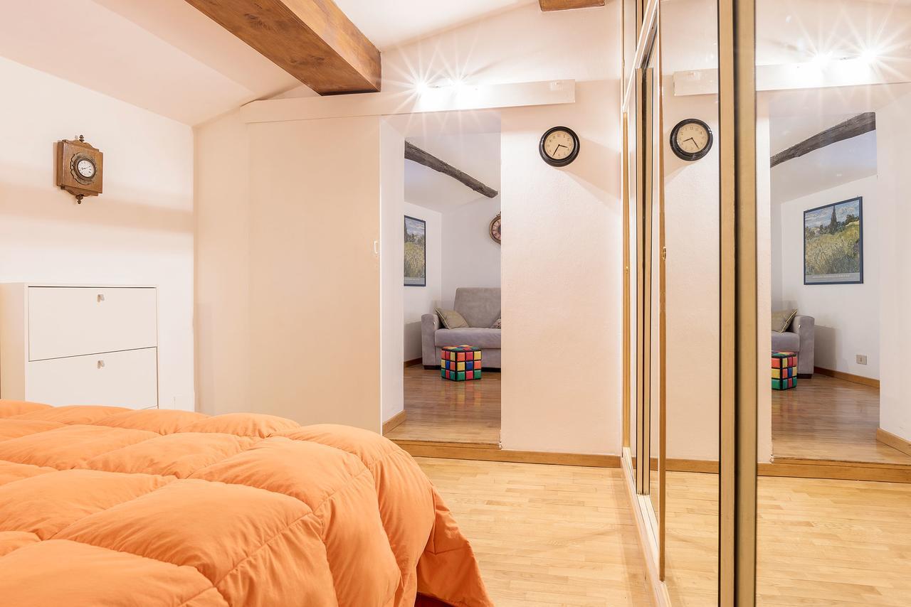 Penthouse With Terrace In The Heart Of Appartement Rome
